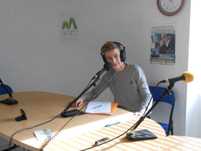 Antoine, stagiaire, finit sa semaine chez Fréquence Mistral Manosque Antoine, stagiaire, finit sa semaine chez Fréquence Mistral Manosque