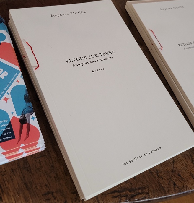 Un "Retour sur Terre" avec l'auteur Québécois Stéphane Picher, à la librairie La Loupiote, à Gap Un "Retour sur Terre" avec l'auteur Québécois Stéphane Picher, à la librairie La Loupiote, à Gap