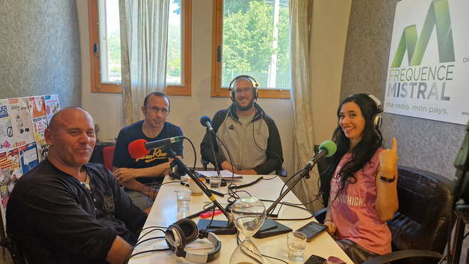 Yoann Garcin - Antoine Sigillo - Sébastien Rotschek et Laura Garcia Yoann Garcin - Antoine Sigillo - Sébastien Rotschek et Laura Garcia