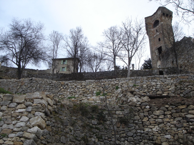 Les Jardins de la Tour ont été restaurés à Castellane Les Jardins de la Tour ont été restaurés à Castellane