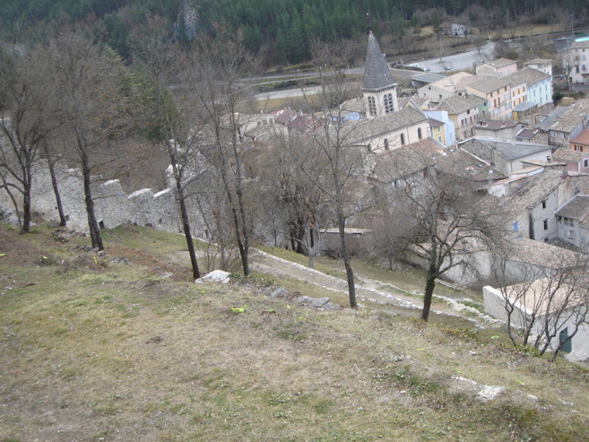 Les Jardins de la Tour ont été restaurés à Castellane Les Jardins de la Tour ont été restaurés à Castellane