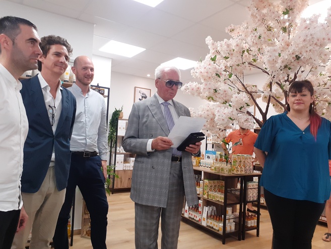 «Collines de Provence»,un trésor de parfums à Sisteron! «Collines de Provence»,un trésor de parfums à Sisteron!