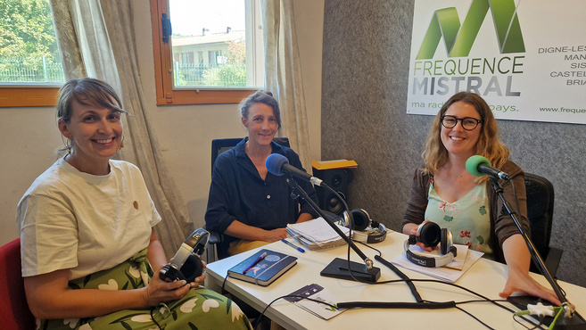 de gauche à droite Fanny Fontaine - Lorraine Prunet et Coralie Gauthier