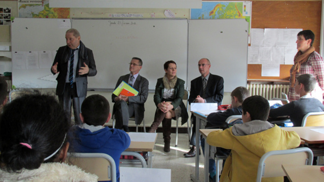 Une classe de Digne sélectionnée pour aller au Palais Bourbon ! Une classe de Digne sélectionnée pour aller au Palais Bourbon !