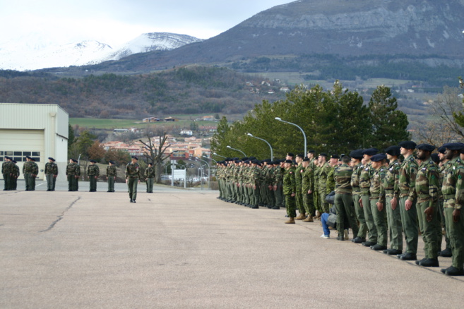 Une cérémonie militaire franco-canadienne à Gap Une cérémonie militaire franco-canadienne à Gap