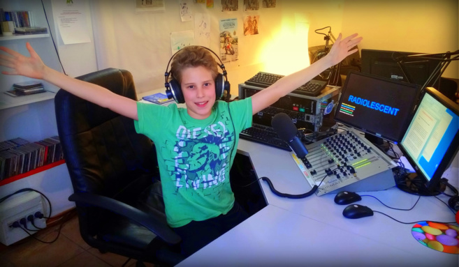 RADIOLESCENT - MERCREDI 09 MARS 2016 ! RADIOLESCENT - MERCREDI 09 MARS 2016 !