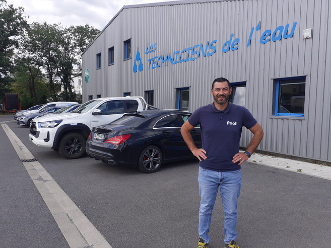 Le cycle de l’eau, tout un suivi pour : «Les Techniciens de l’eau» Le cycle de l’eau, tout un suivi pour : «Les Techniciens de l’eau»