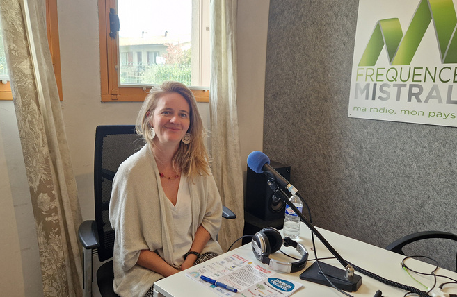 Alexandra Montoya animatrice du REAAP 04 Alexandra Montoya animatrice du REAAP 04