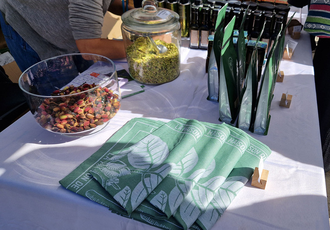A Valensole, une journée festive autour de l'amande, la pistache et l'olive.