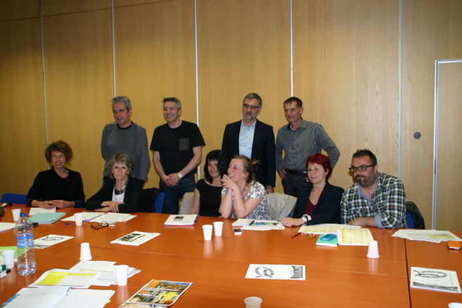 La Commission du Film des Alpes du Sud en difficulté financière. La Commission du Film des Alpes du Sud en difficulté financière.