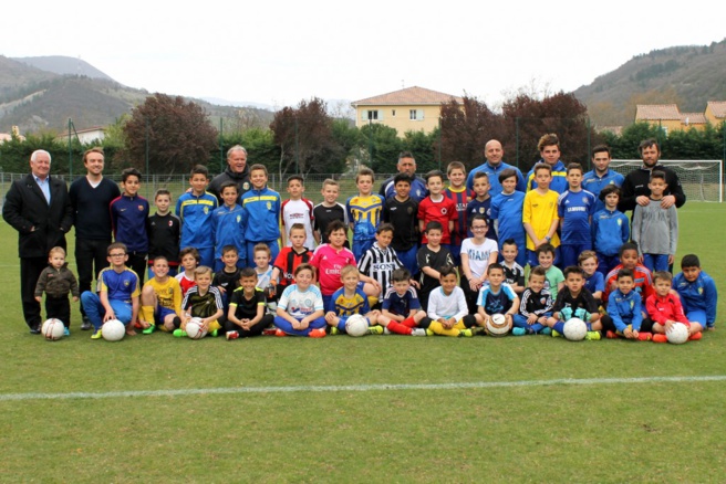 SISTERON A ORGANISE SES PREMIERS STAGES SPORTIFS ! SISTERON A ORGANISE SES PREMIERS STAGES SPORTIFS !