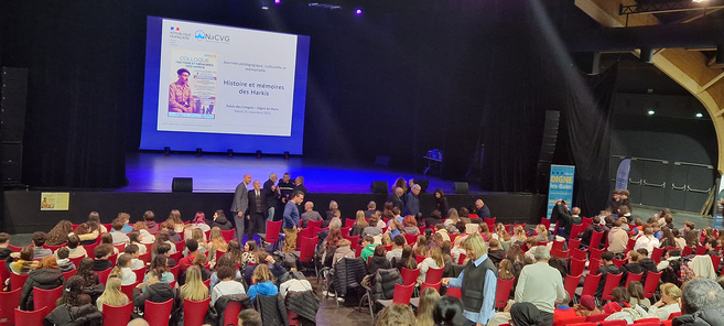 Des témoignages émouvants de filles de harkis Des témoignages émouvants de filles de harkis