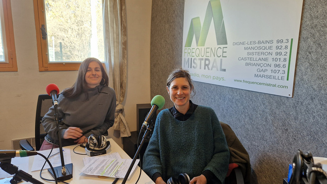 Julie Mazan (avicultrice) et Camille Mourgues (Maraîchère) Julie Mazan (avicultrice) et Camille Mourgues (Maraîchère)