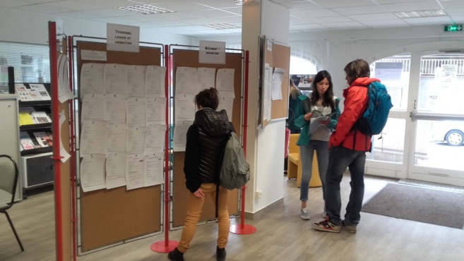 Pour les jeunes, travailler en été, c’est possible ! Pour les jeunes, travailler en été, c’est possible !