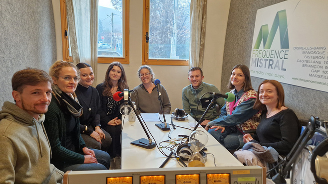 Yannis - Jessica - Lisa - Alicia - Mélanie Cornet - Lucas - Célia et Théa Yannis - Jessica - Lisa - Alicia - Mélanie Cornet - Lucas - Célia et Théa