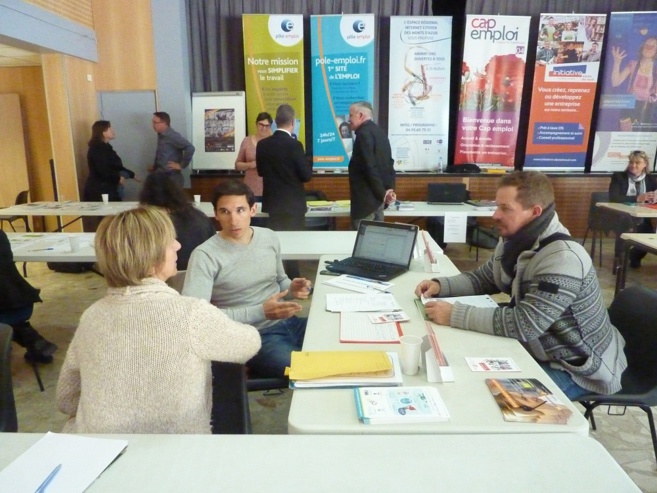 Une cinquantaine d’offres au Forum d’Emplois Saisonniers de Castellane Une cinquantaine d’offres au Forum d’Emplois Saisonniers de Castellane