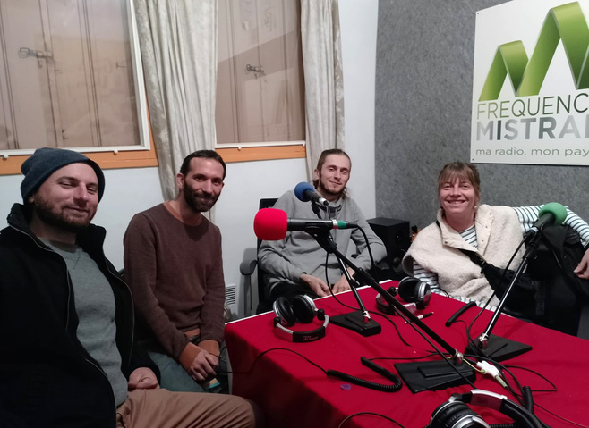 Catalyse - saison 4 - Le groupe Hölistick Catalyse - saison 4 - Le groupe Hölistick