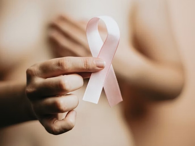 Depistage des cancers du sein : en parler à ses proches, un acte de prévention Depistage des cancers du sein : en parler à ses proches, un acte de prévention