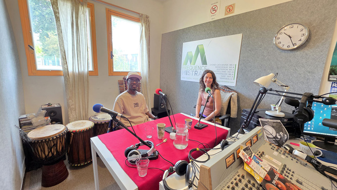 Rencontre avec les percussionnistes de l'association Fii ak feulé Rencontre avec les percussionnistes de l'association Fii ak feulé