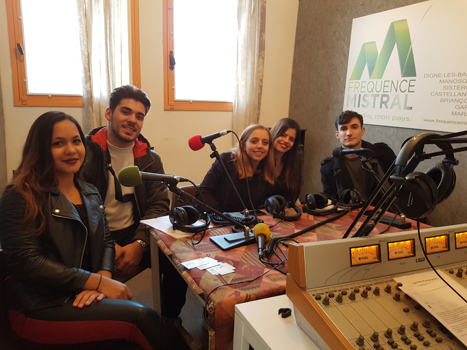 Une plateforme d'aide aux étudiants sur les réseaux sociaux