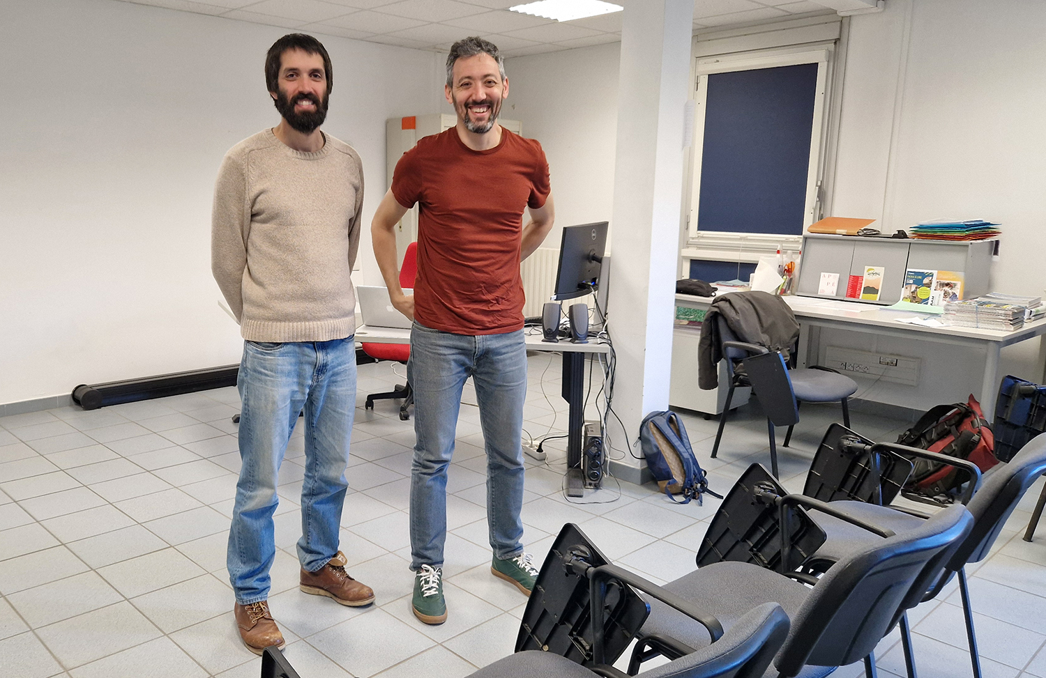 Valentin Gabelier artiste plasticien et Mario Baux-Costesèque Vidéaste plasticien (anciens étudiants de l'école d'art de Digne les bains)