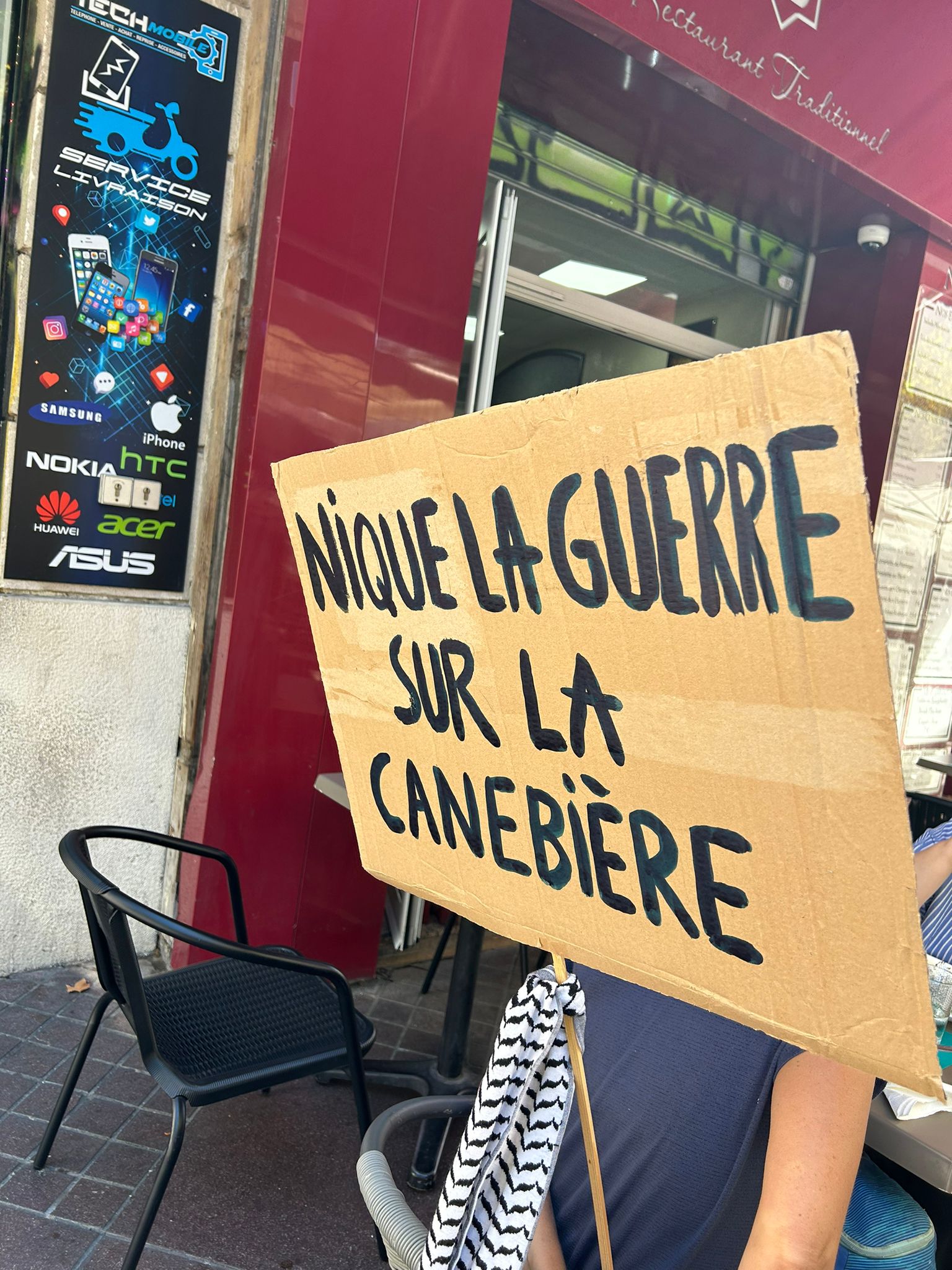Colère et convictions : échos de la manifestation du 10 septembre