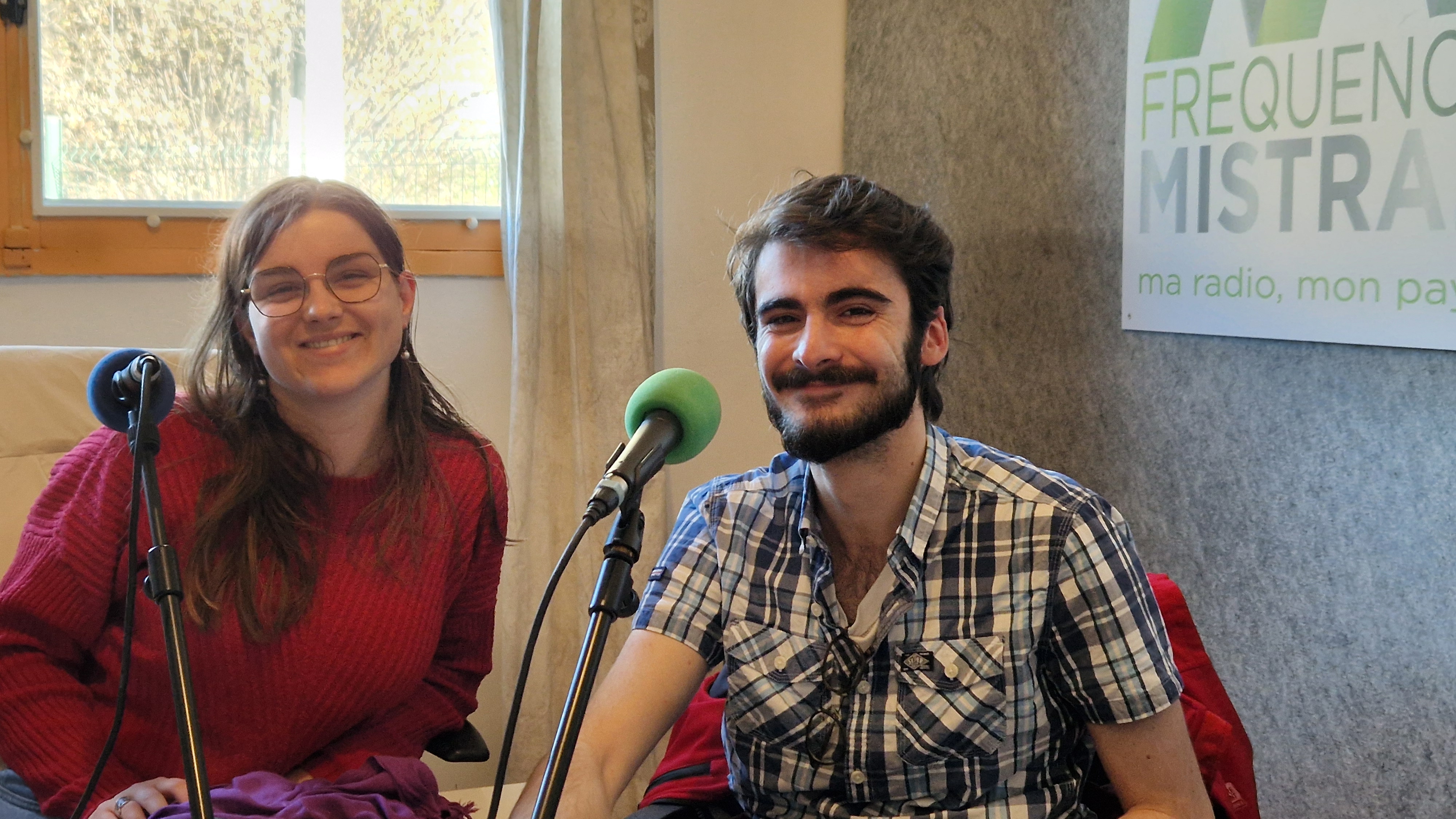 Maëlys et Paul, volontaires en service civique à FNE 04