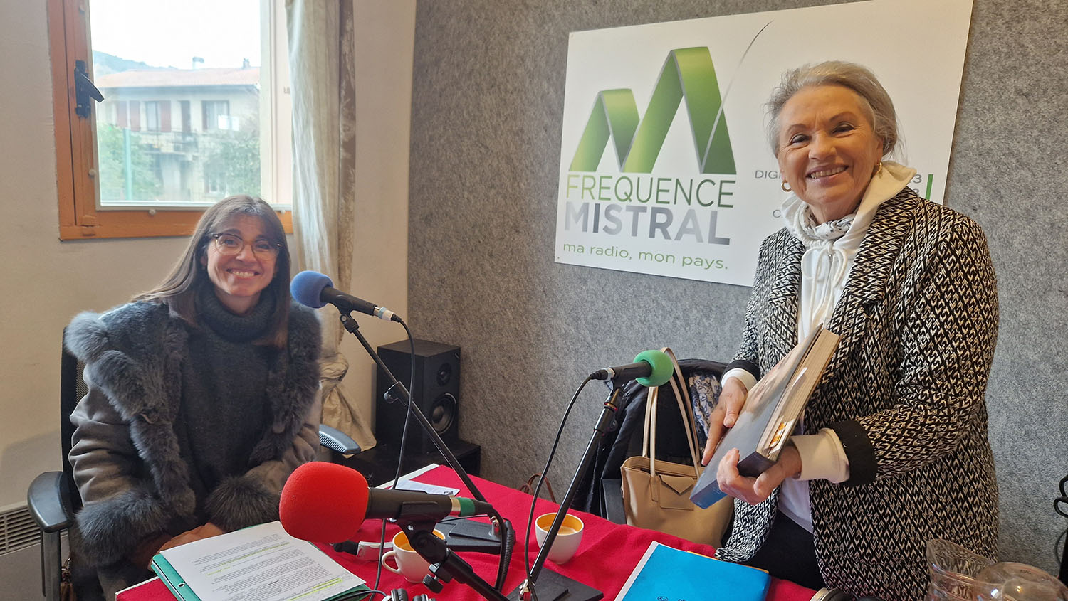 Solange Martz et Jacqueline Hennegrave