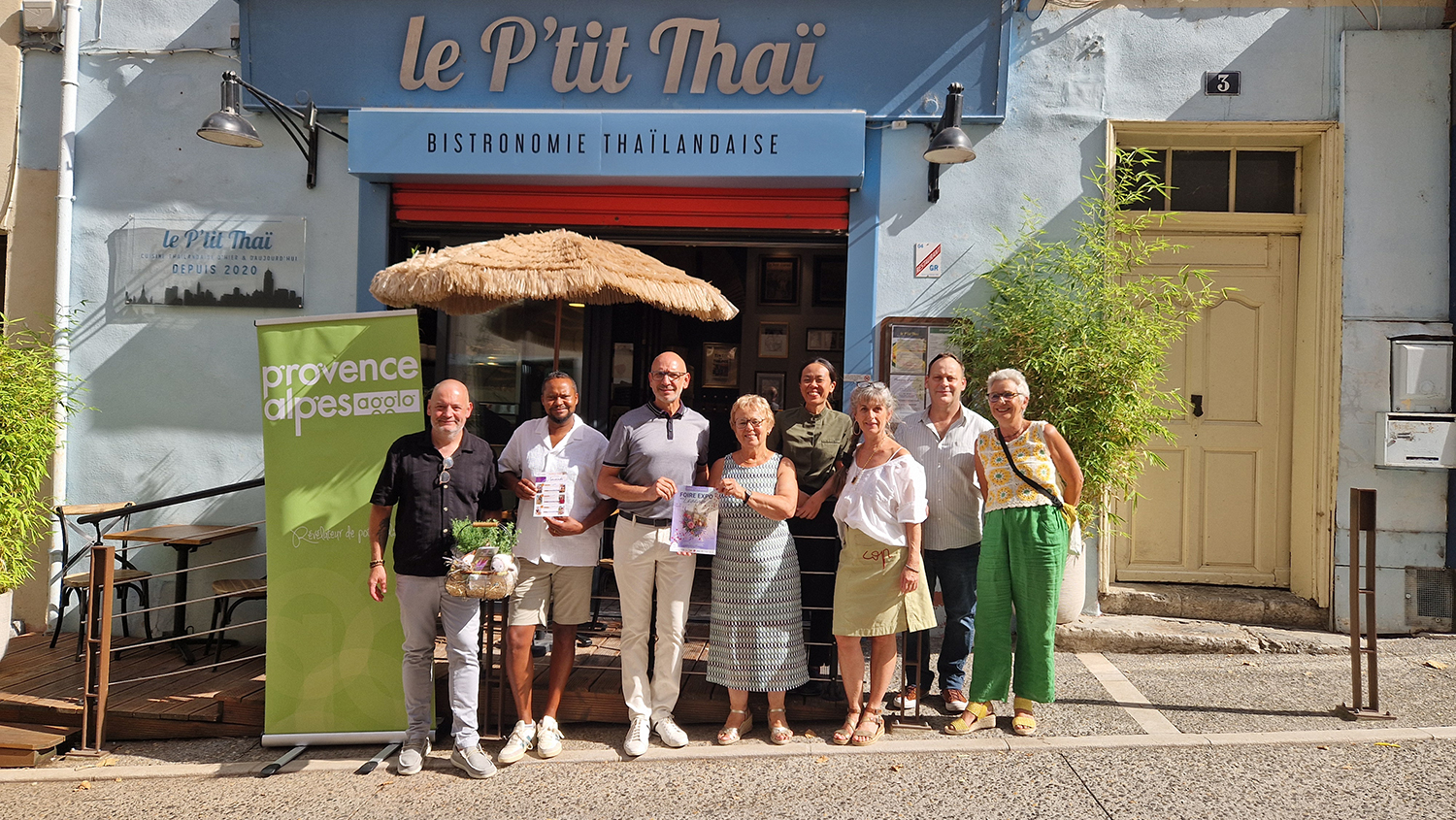 Frédéric Payan, Alexis Haorau, Bruno Aciaï, Marie-José Séry, Supapan Billiau, Gabrielle Alcazar, Pierre-Henri Billiau et Ghislaine Cheron