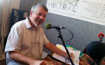 Régis Coulange présente l'actualité des Droits humains, et le Grand concert pour AMNESTY INTERNATIONAL