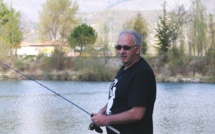 Rencontre au lac de Gaubert avec un pêcheur sachant pêcher