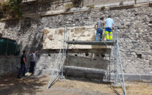 Le centre ancien s'offre une fresque murale