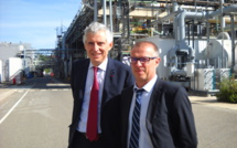 Le président de sanofi france en visite sur le site de sisteron