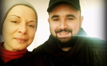 melanie chante et aime les selfies…