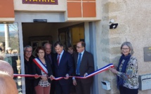 La mairie et la poste de Champtercier dans les mêmes murs