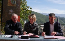 Deux intercos pour l’UNESCO