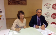 Mane soutient ses artisans