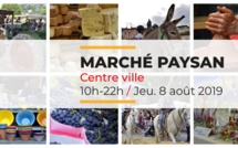 Un marché paysan aux couleurs locales