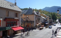 La vie locale mais pas sans les habitants