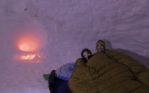 Une nuit insolite dans un igloo pour jouer les explorateurs