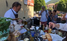 Les balades se font gourmandes sur le marché de Digne !