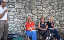 Quand la librairie le Bleuet invite trois femmes engagées...