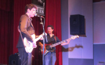 Agé de 17 ans, guitariste et chanteur Lucas a enflammé une soirée Blues à Oraison.