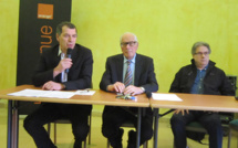 Le premier client  manosquin « fibré » d’Orange a été récompensé