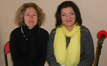 Une école de coiffure et d'esthétique est ouverte à Manosque depuis 2008.