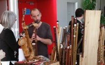 Julien Lansimaki,  profession : Marchand de notes