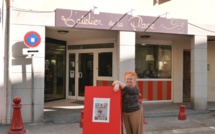 Un atelier-galerie d’art victime du stationnement difficile à Digne.