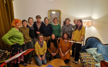 Un moment de répétition avec la chorale de femmes "Les tortues libres".