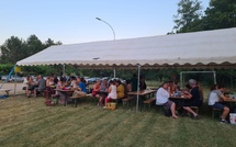 Entrepierres : esprit  village en fête